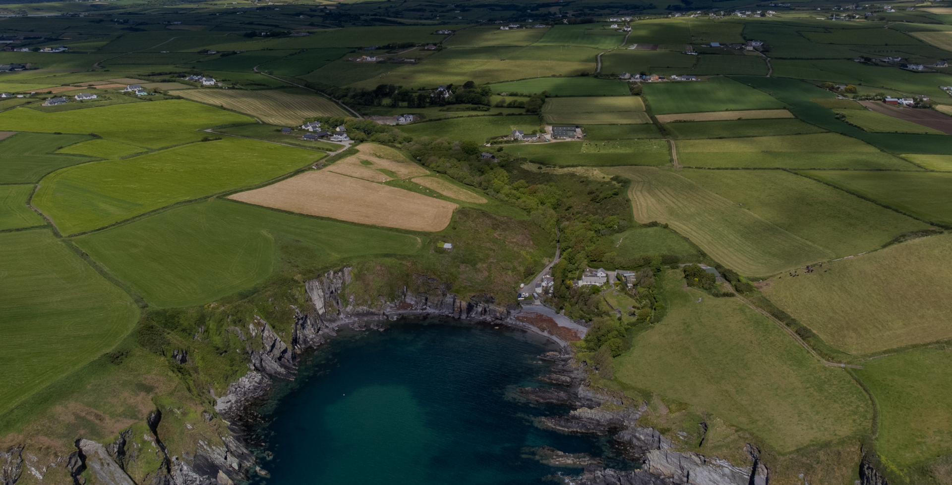 View of Dunowen from afar.
