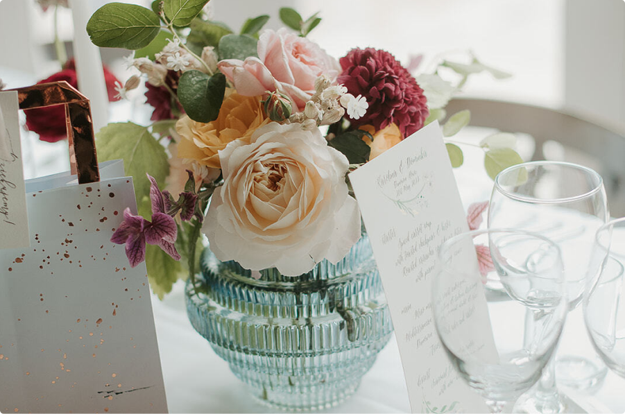 Wedding card with flowers.