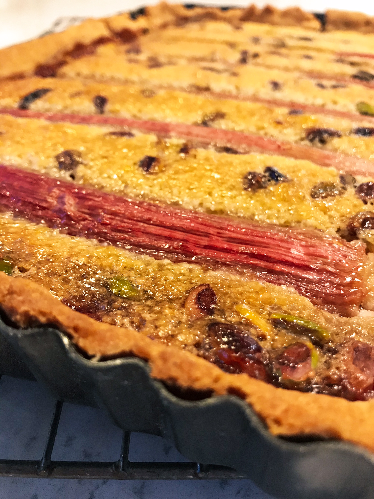 Rhubarb cakes in a cake pan.
